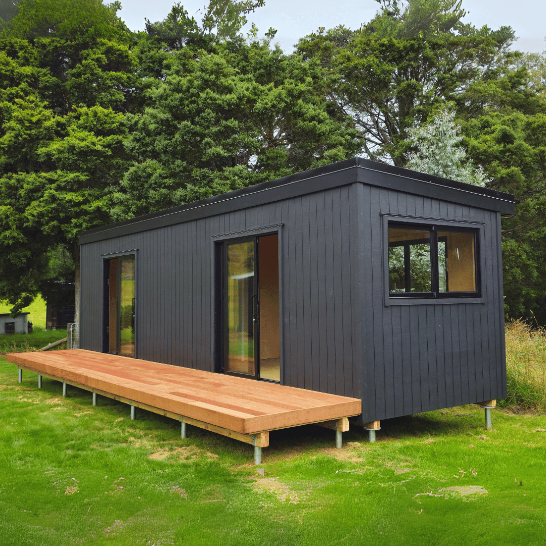 Kākāpō Cabin 9.6m x 2.8m